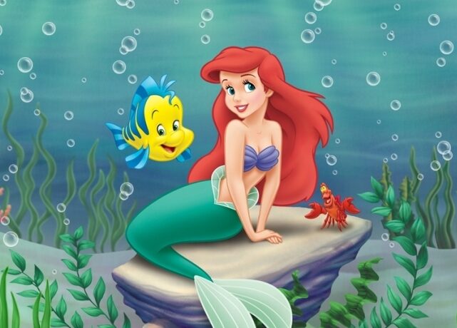 FOTO: Toate prințesele Disney s-au transformat în sirene. Uite cum arată acum!