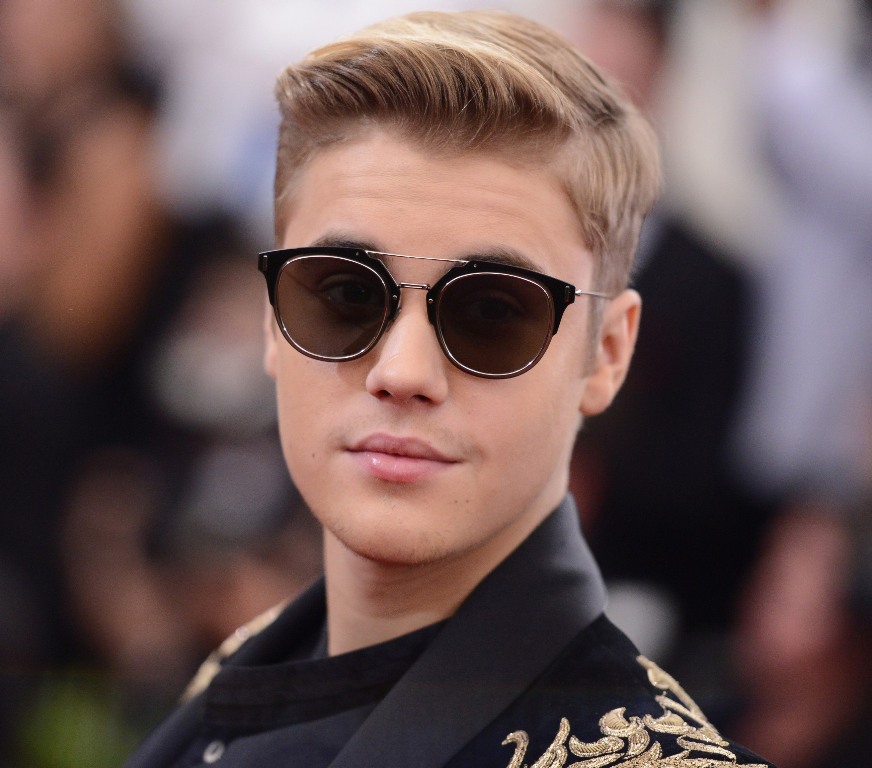 VIDEO: Justin Bieber a lansat varianta acustică pentru „What Do You Mean. Îţi place?