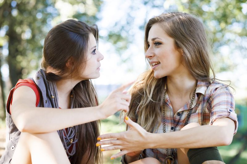FRUMI. 10 lucruri pe care prietenii ar trebui să şi le spună fără ocolişuri