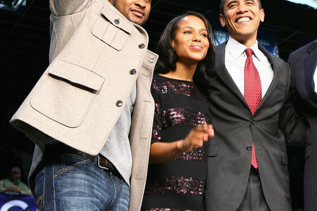 VIDEO BETON: Obama i-a cântat lui Usher ”La Mulți Ani”. Reacția artistului e genială!