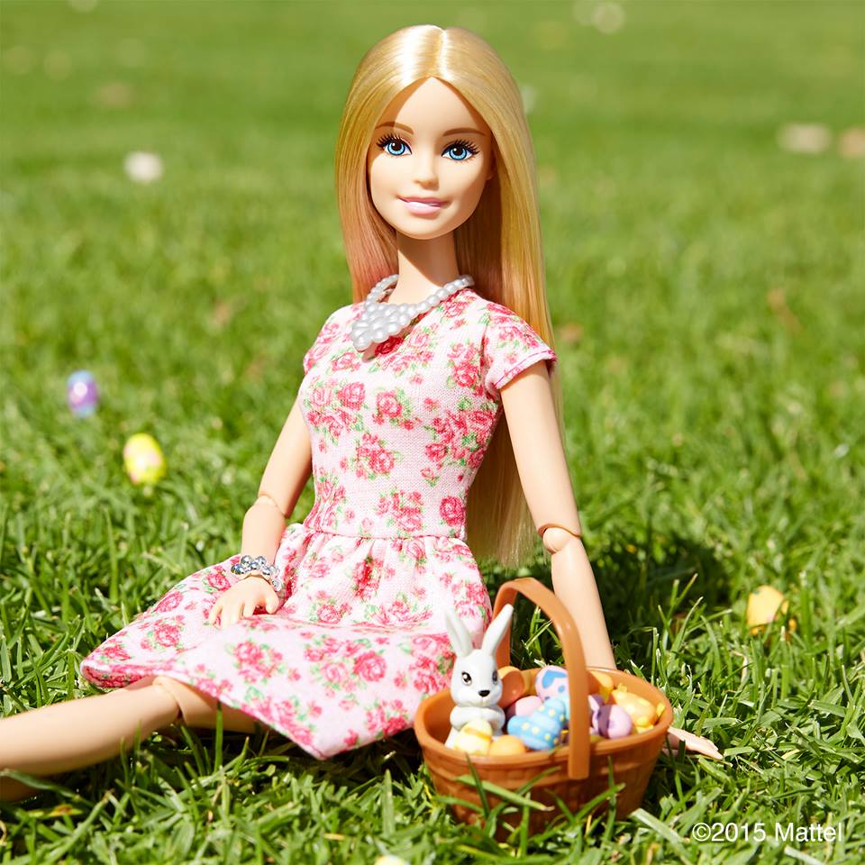 GALERIE FOTO: AŞA s-a transformat Barbie din 1959 şi până astăzi