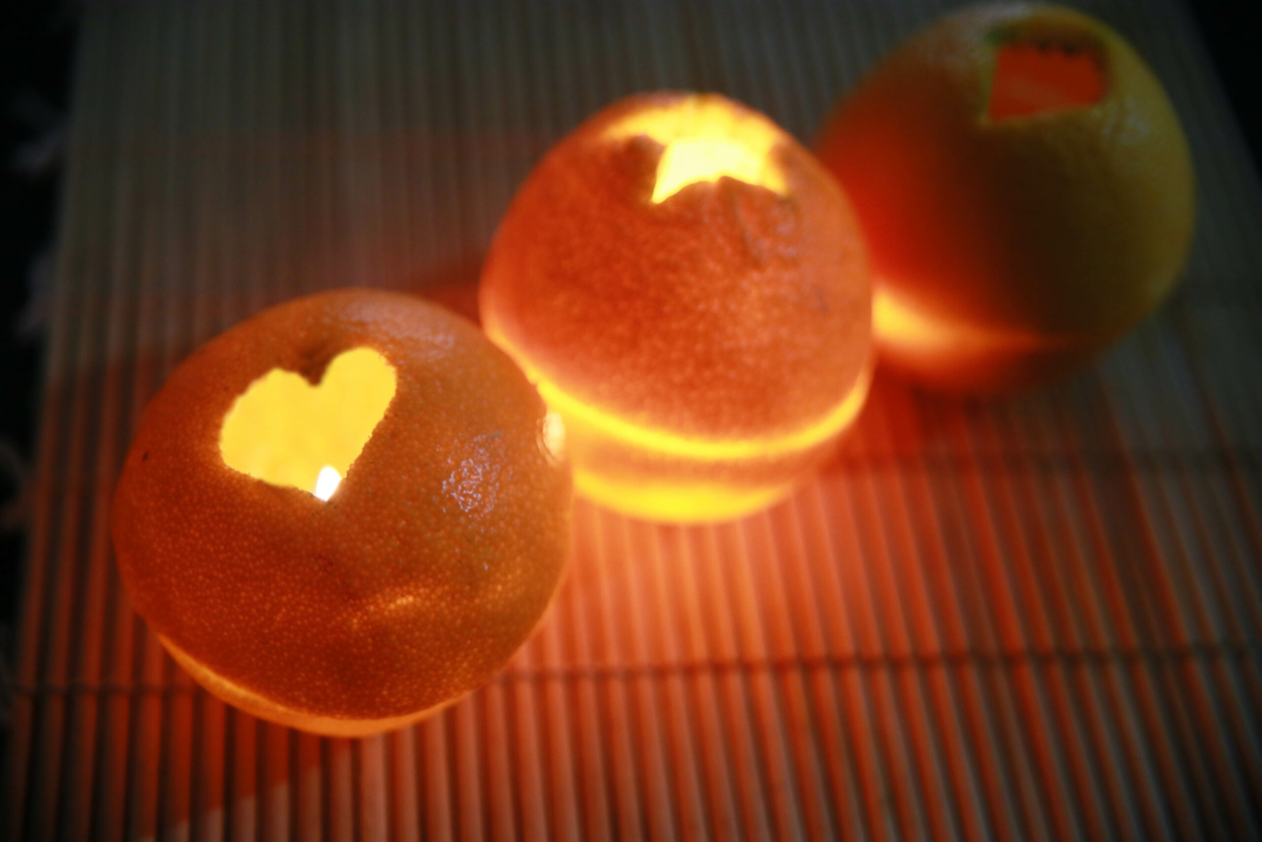 VIDEO. Cum transformi o portocală în lumânarea PERFECTĂ pentru o seară de iarnă