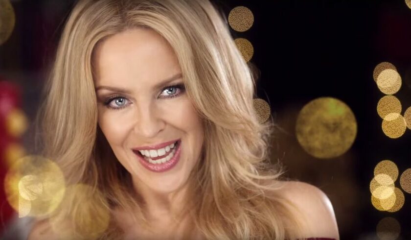 VIDEOCLIP NOU: Kylie Minogue – Every Day’s Like Christmas