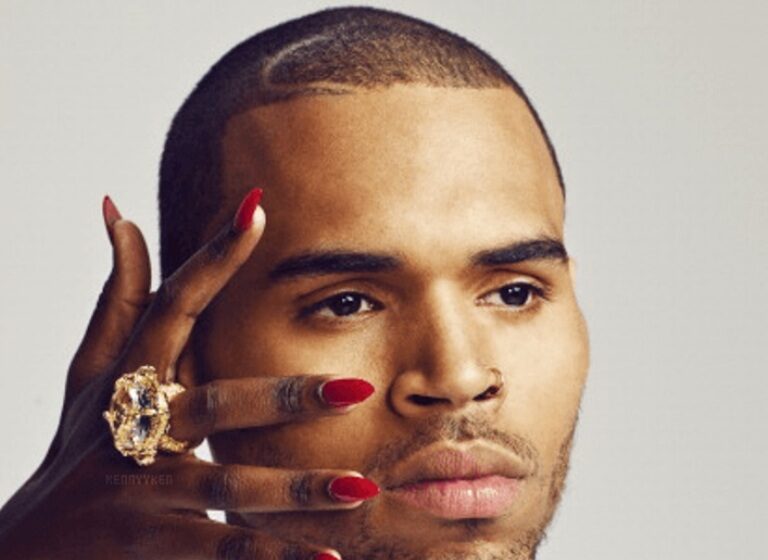 VIDEOCLIP NOU: Chris Brown – Back To Sleep