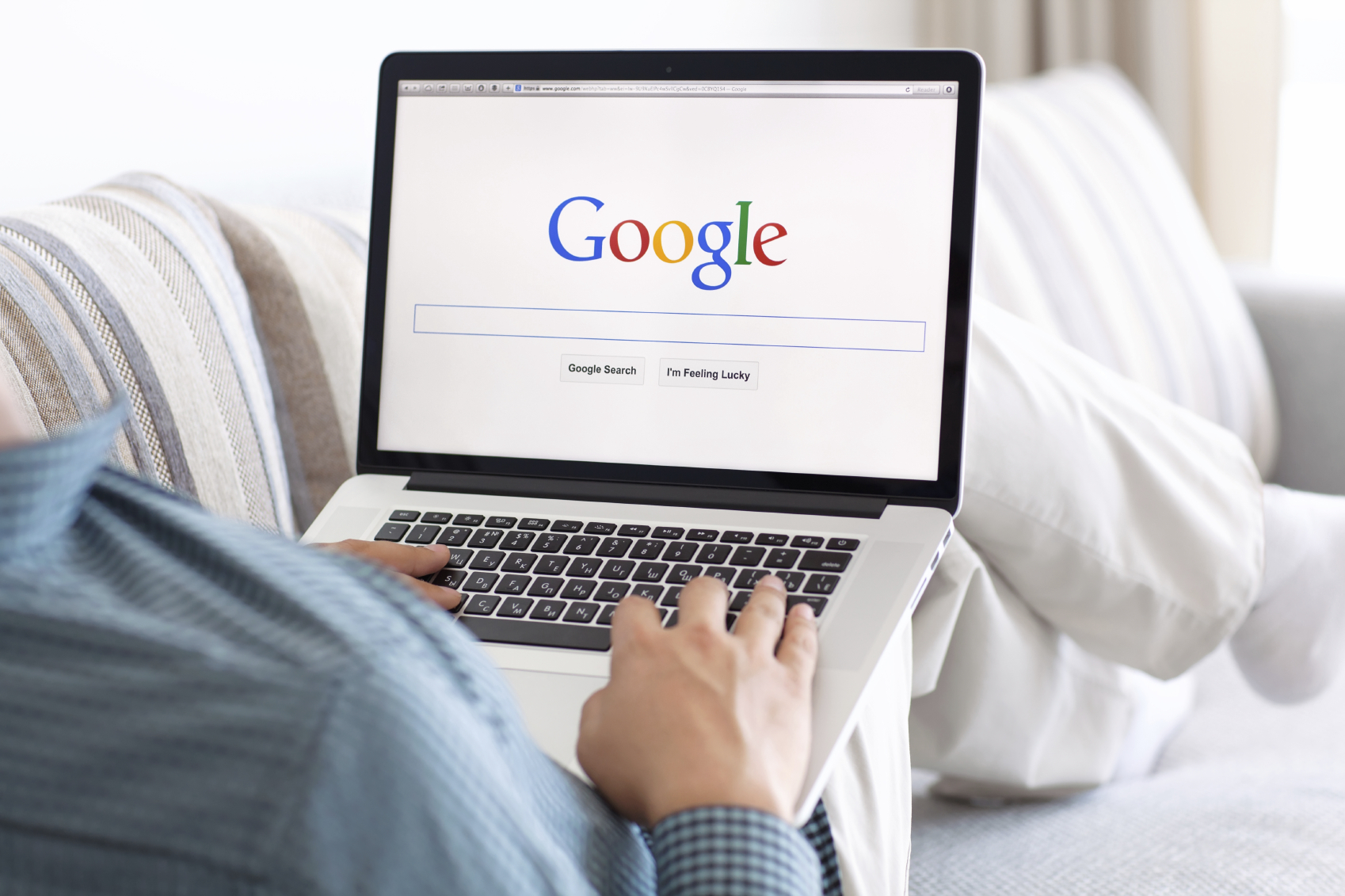 TOP 10 chestii pe care le-au căutat românii pe Google în 2015