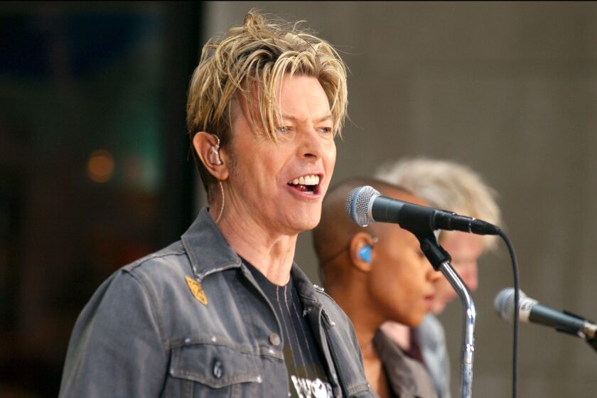 David Bowie a murit. TOP 10 cele mai cunoscute piese ale artistului britanic VIDEO