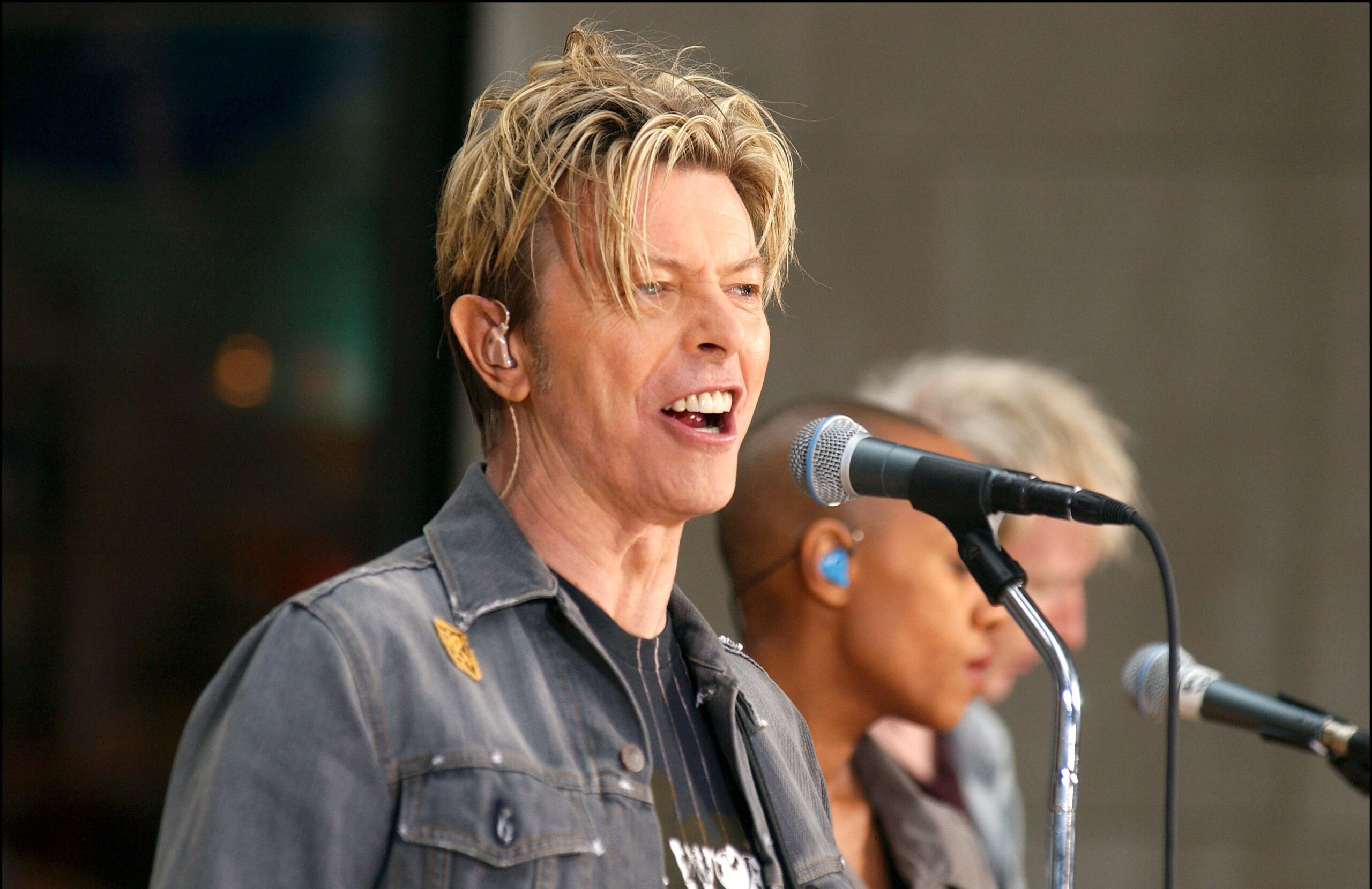 David Bowie a murit. TOP 10 cele mai cunoscute piese ale artistului britanic VIDEO