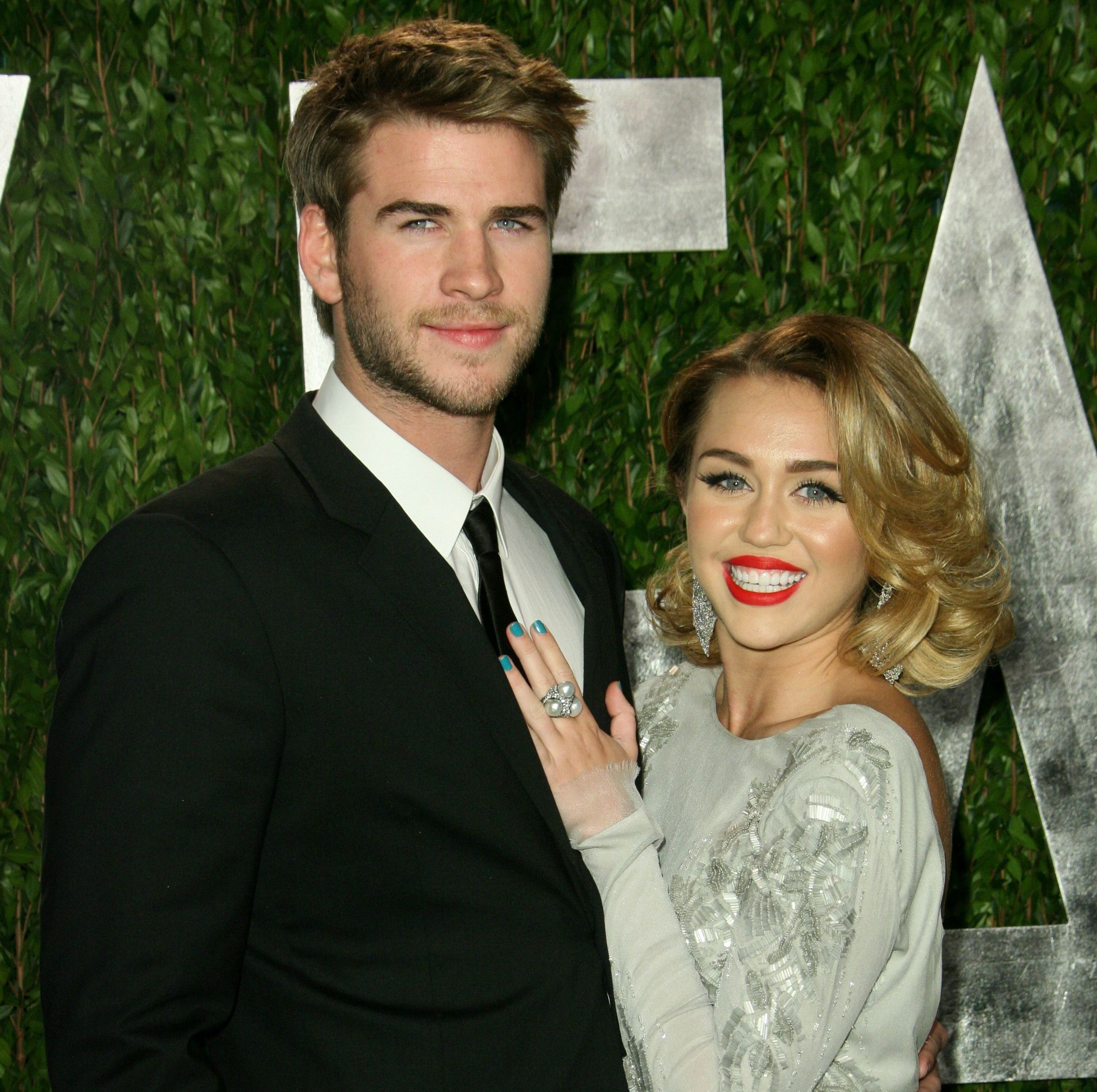 Miley Cyrus și-a ales ”domnișoarele” de onoare, dar Liam nu e de acord cu alegerea