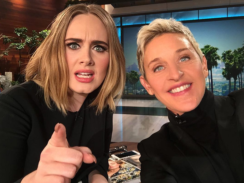VIDEO: Adele și Ellen au făcut cea mai tare farsă EVER. Vezi una dintre cele mai tari apariții!