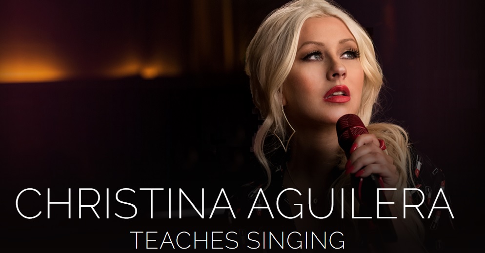Christina Aguilera se face profesoară. PE BUNE!