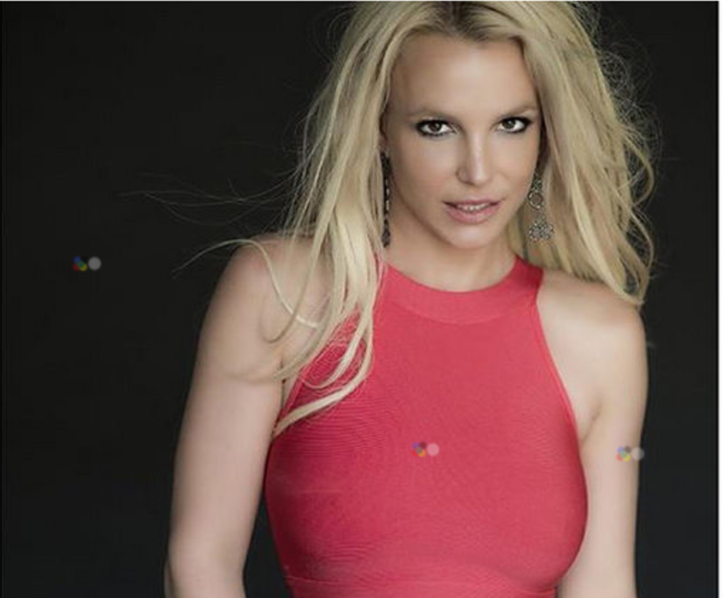 Britney Spears pregăteşte ceva?