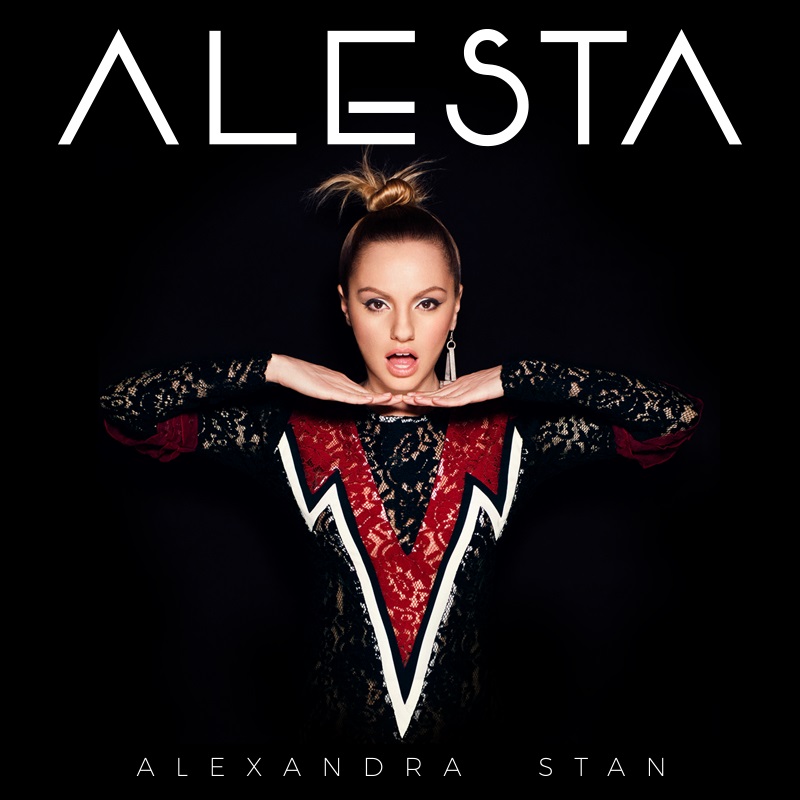 ASCULTĂ: Alexandra Stan a lansat ȘAPTE piese noi. Care e preferata ta?