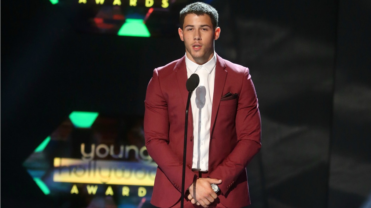 VIDEO LOL: Nick Jonas a povestit cel mai jenant moment din cariera lui