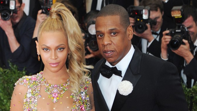 Ce divorţ? Beyonce şi Jay Z îşi cumpără o vilă de lux BETON!