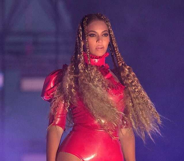 VIDEO: Beyonce a adus cel mai frumos omagiu bărbaţilor împuşcaţi ilegal de poliţie