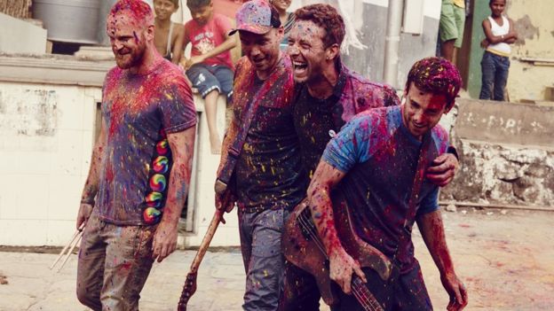 VIDEOCLIP NOU: Coldplay – A Head Full Of Dreams