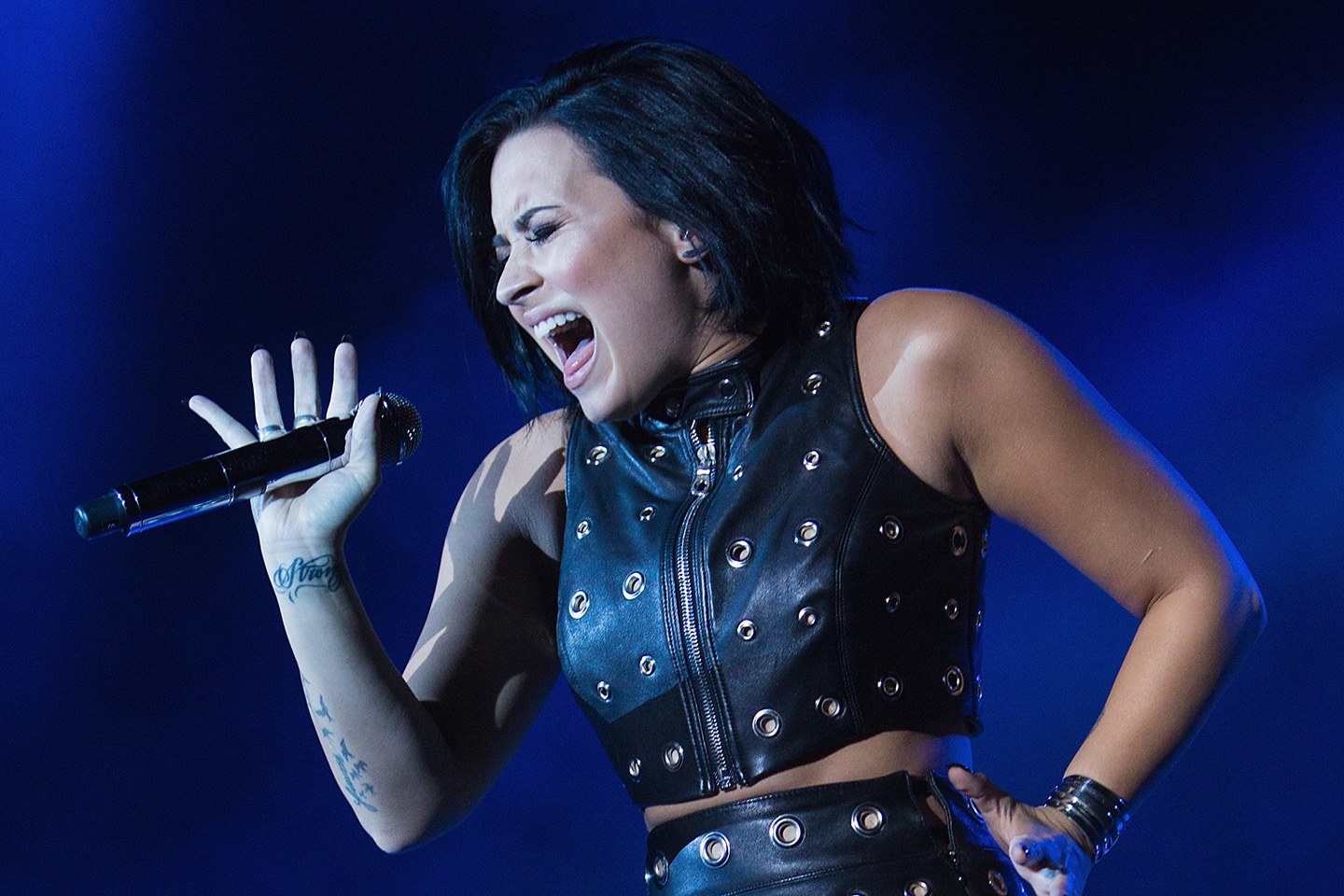 VIDEO: Demi Lovato a făcut un cover după piesa lui Adele și a lăsat pe toată lumea cu gura căscată