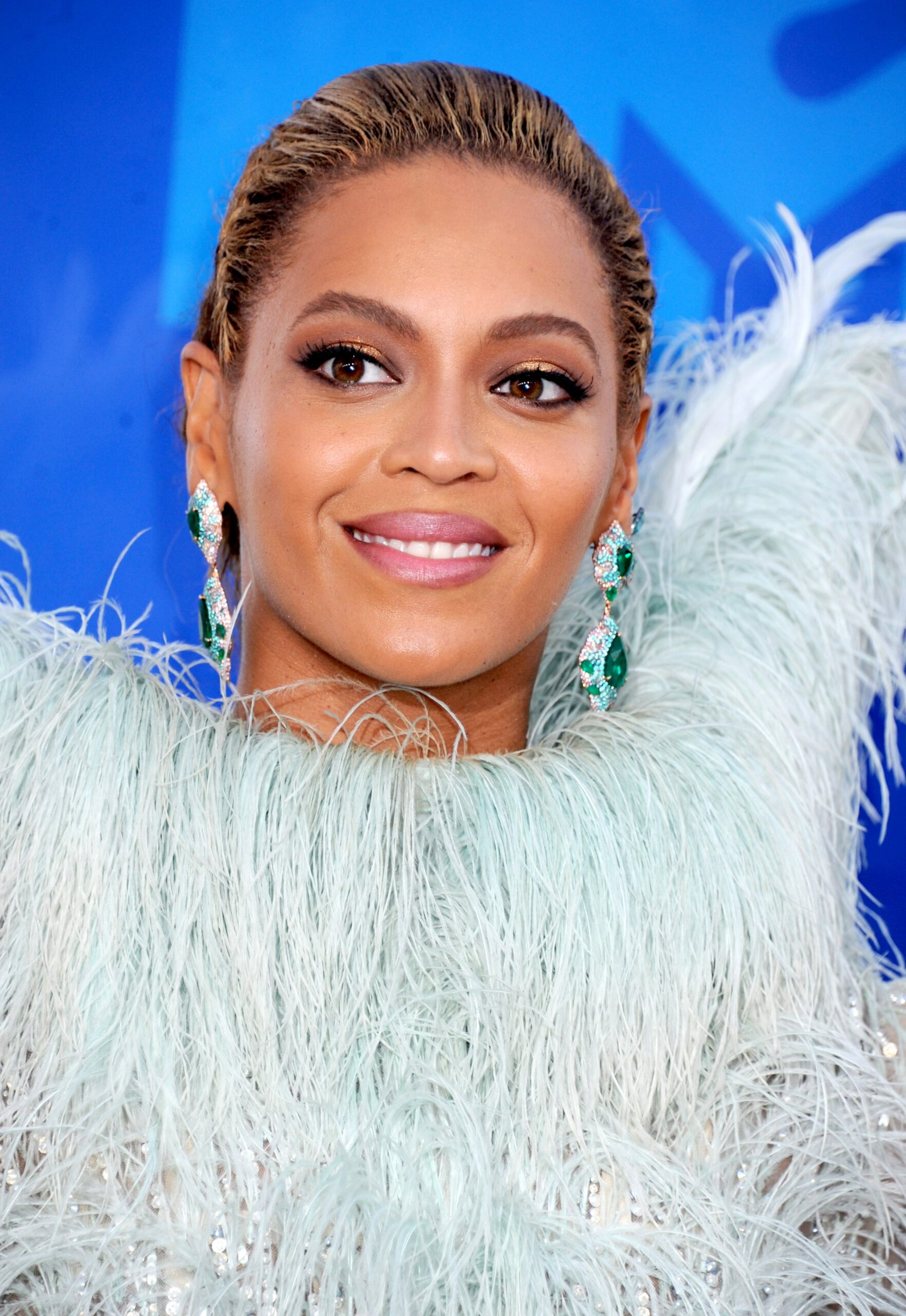 OMG! Beyonce a primit diamante de ziua ei. Nu sunt de la Jay Z!