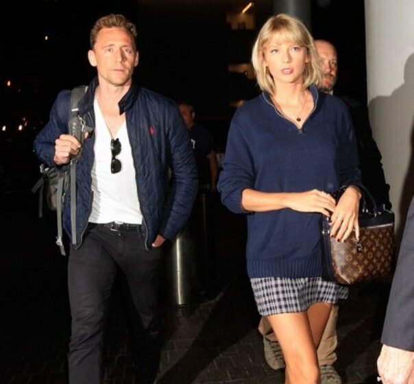 Taylor Swift i-a dat papucii lui Tom Hiddleston. Motivul e cel puțin ciudat!