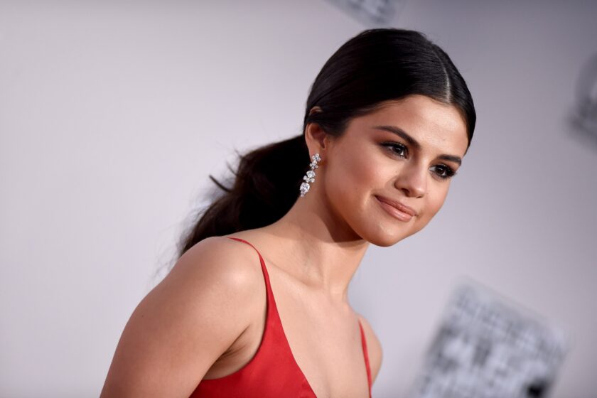 VIDEO: Selena a făcut pe toată lumea să plângă la prima apariție de când s-a retras