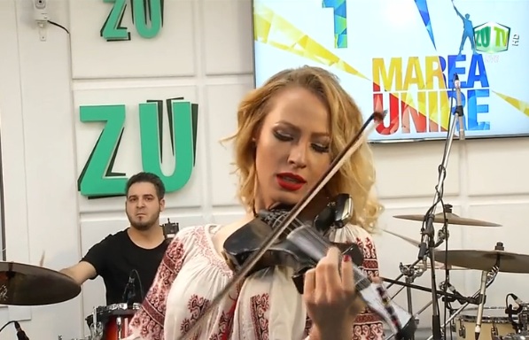 VIDEO: Amadeea Violin a deschis Marea Unire ZU, cu „Ciocârlia” lui George Enescu