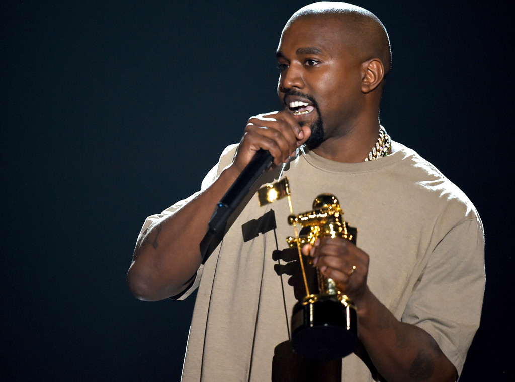OMG! Kanye West a apărut prima oară în public după ce a fost externat