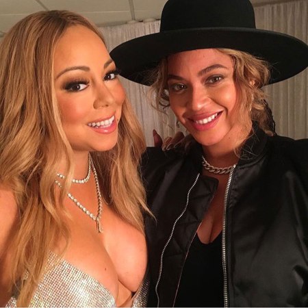 FOTO: Beyonce şi Mariah Carey împreună de Crăciun! Uite cum s-au fotografiat cele două!