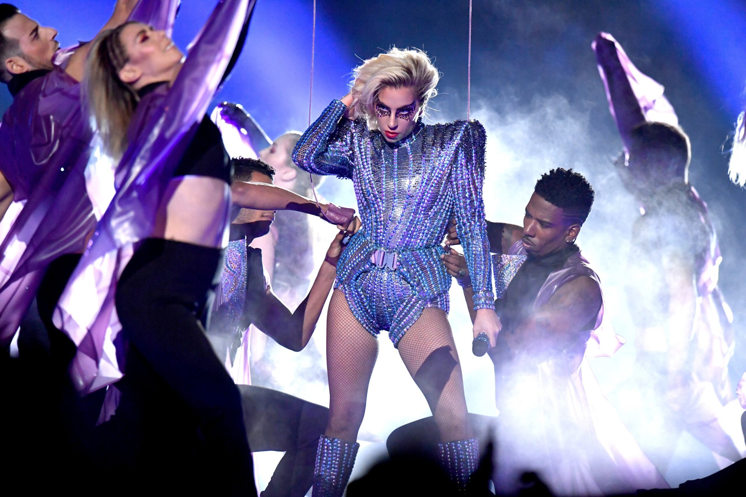 ASCULTĂ: Aşa sună momentul lui Lady Gaga de la Super Bowl FĂRĂ instrumente! #PieleDeGăină