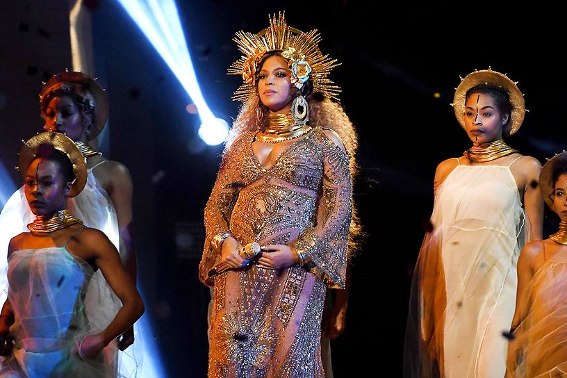 OMG! Beyonce se retrage? Medicii i-au interzis să mai urce pe scenă
