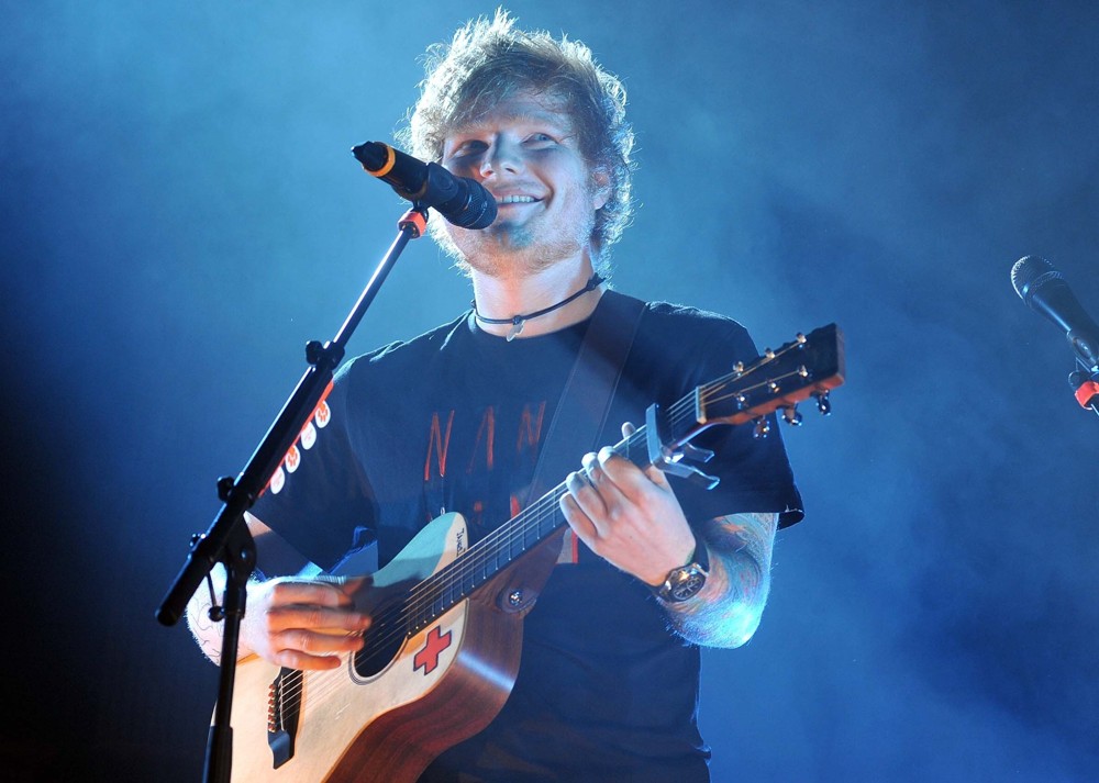 VIDEO: Ed Sheeran s-a făcut bad guy. Cântă despre droguri și regrete în cel mai nou single