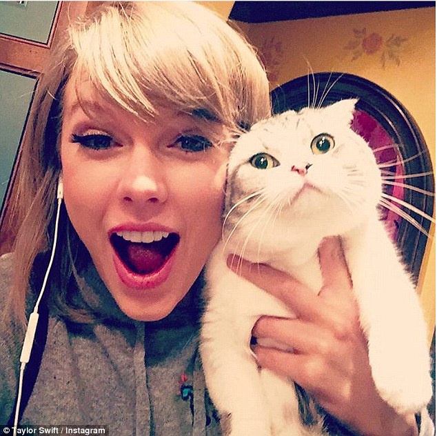 Taylor Swift îşi pierde popularitatea. Uite cine i-a luat locul pe Instagram!