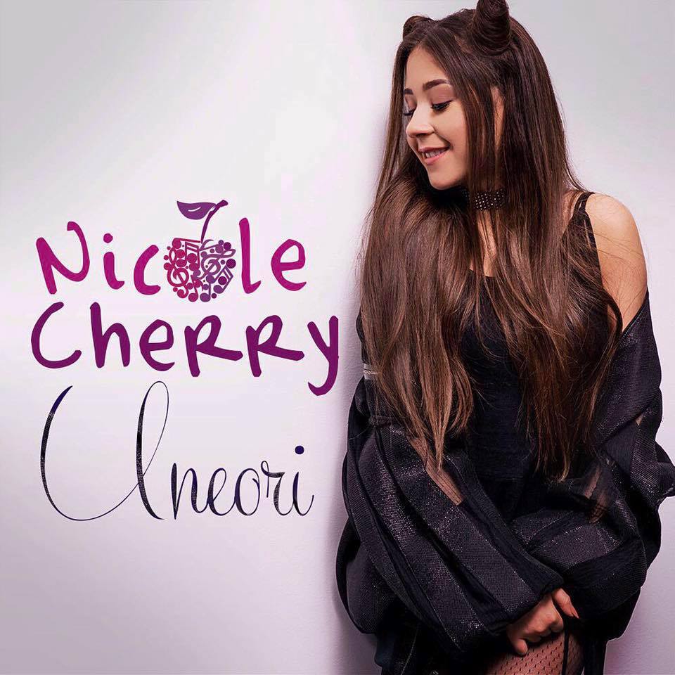 VIDEOCLIP NOU: Nicole Cherry – Uneori