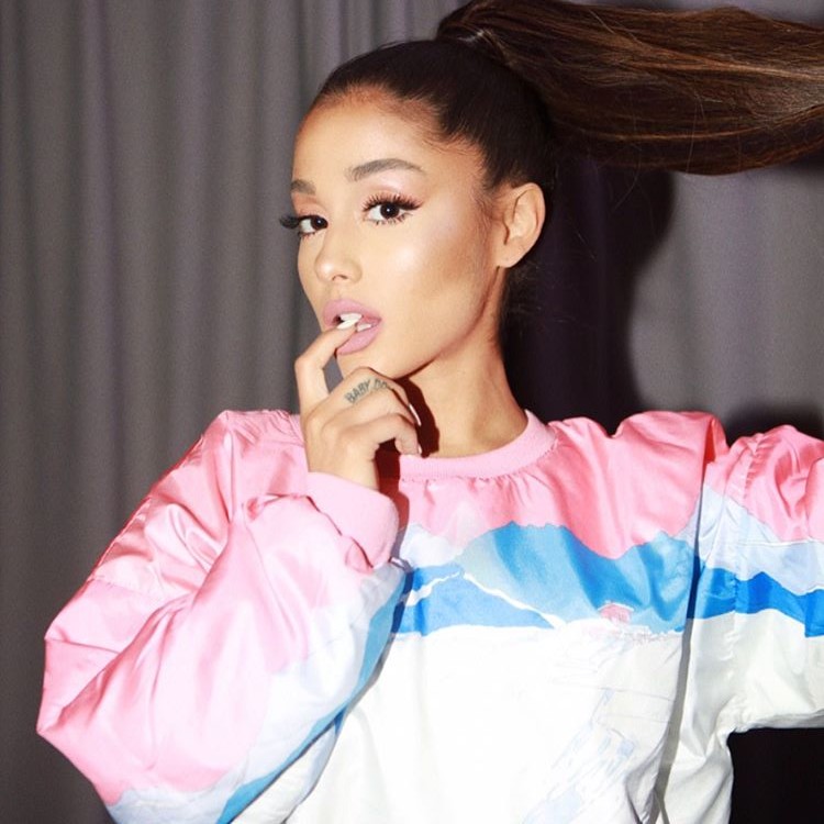 Ariana Grande a doborât un nou record pe Instagram! Tare, nu?