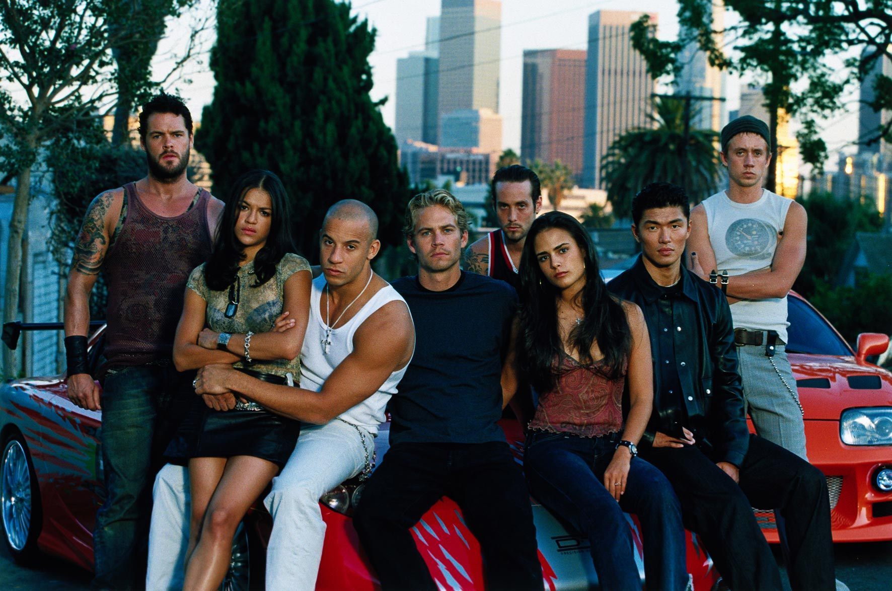 FOTO: Uite cum s-au schimbat actorii din ”Fast and Furious” de la primul film până la ultimul!