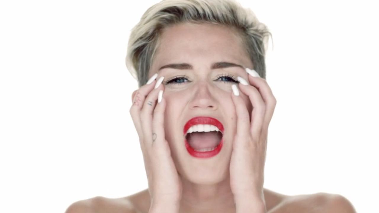 OMG! Piesa pe care Miley Cyrus regretă că a lansat-o: ”E cel mai mare coșmar al meu”