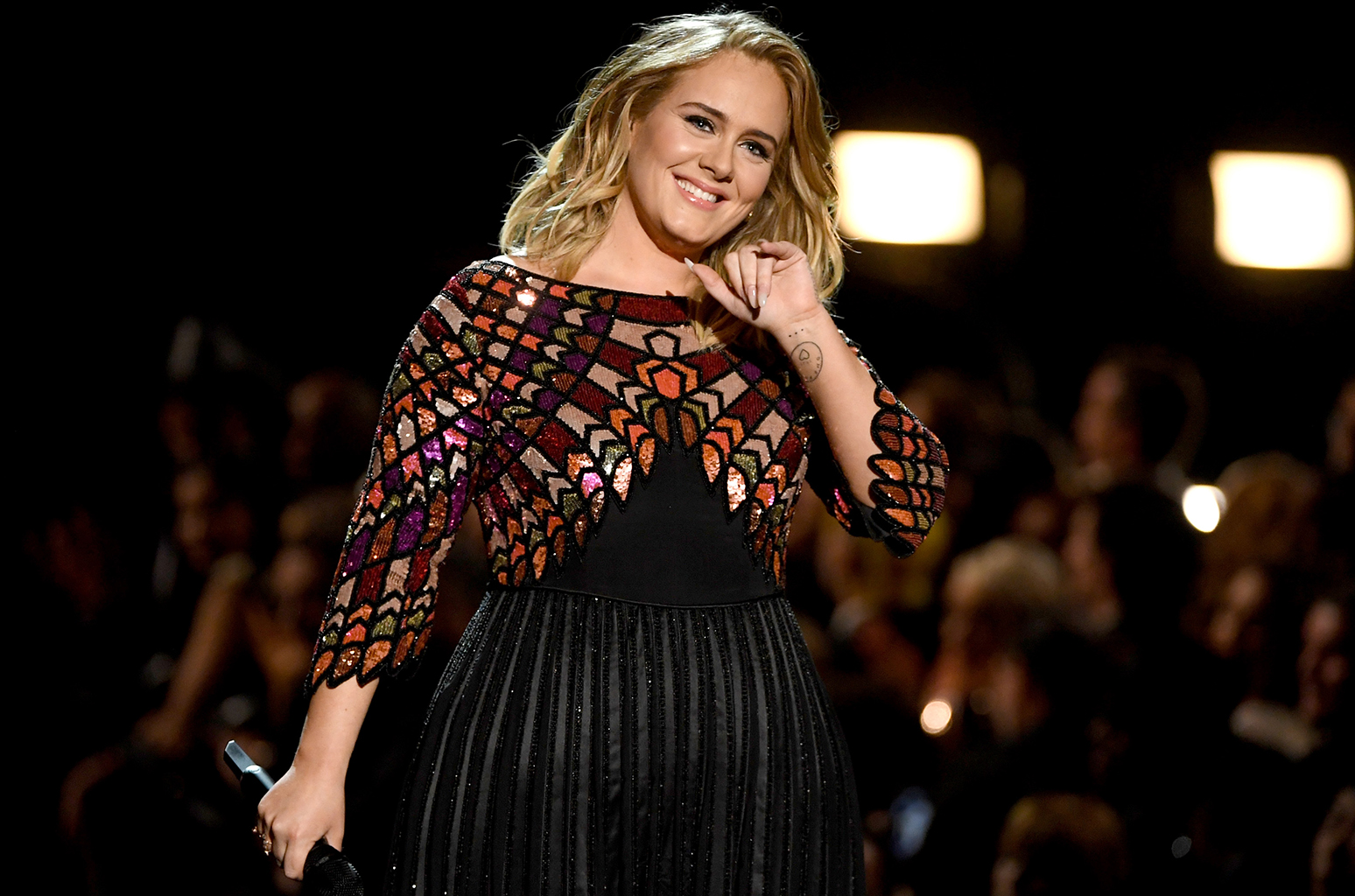 OMG! Adele se ține de cuvânt și renunță la turneele mondiale. Și-a anunțat fanii printr-o scrisoare