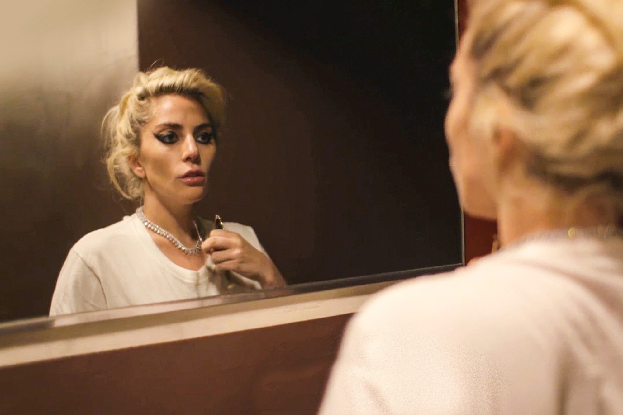 VIDEO: Lady Gaga lansează un nou documentar despre viața ei. Uite cum arată trailerul!