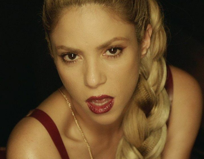 OMG! Shakira pregătește un super HIT. Ghicești cu cine va colabora de data asta?