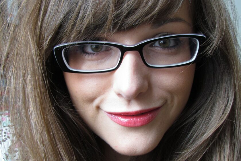 10 lucruri pe care nu le înţelegi decât dacă ai purtat vreodată ochelari