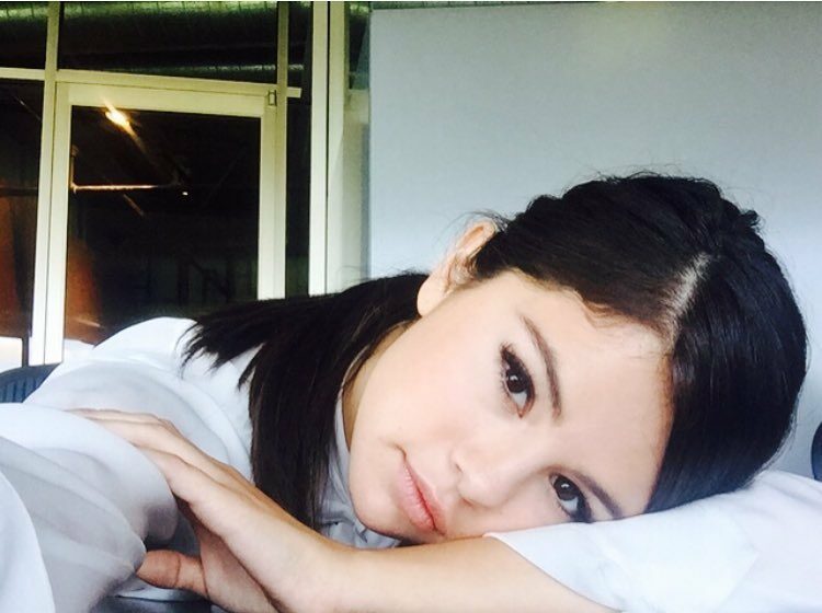 OMG! Selena Gomez transformă lupta ei cu boala, într-un documentar