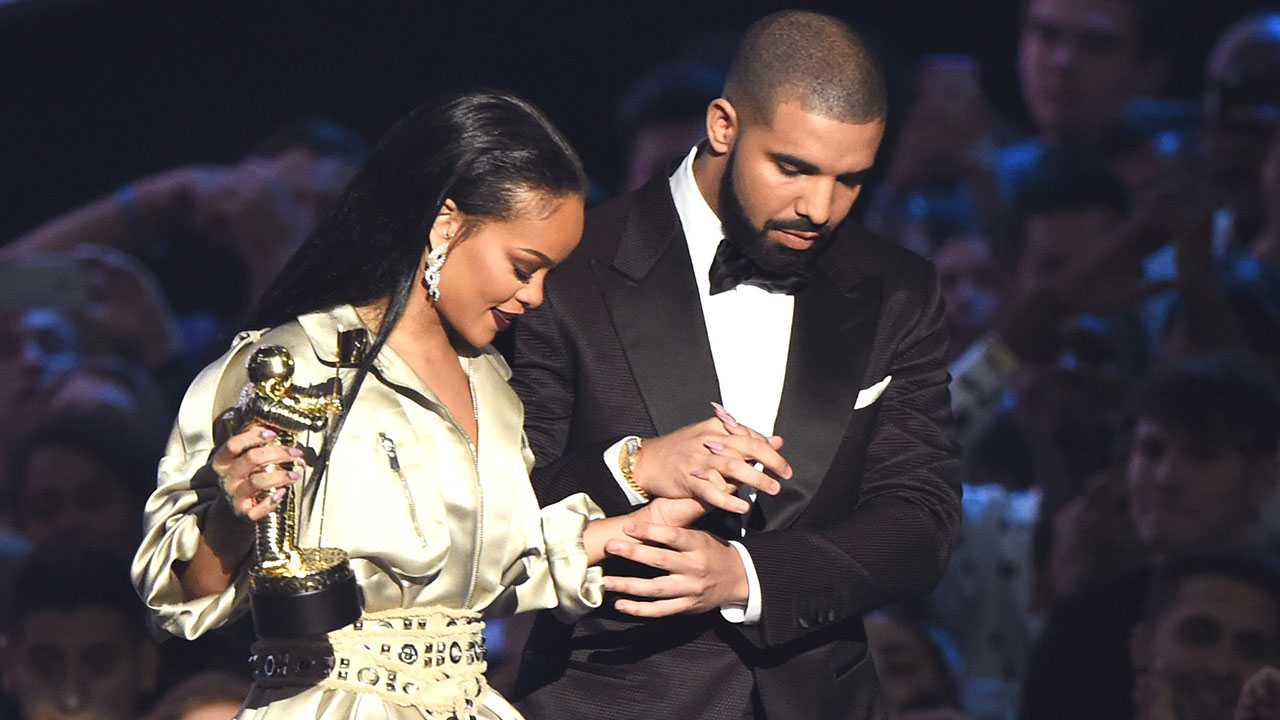 Rihanna l-a dezamăgit pe Drake, din nou. Uite ce a făcut Riri!