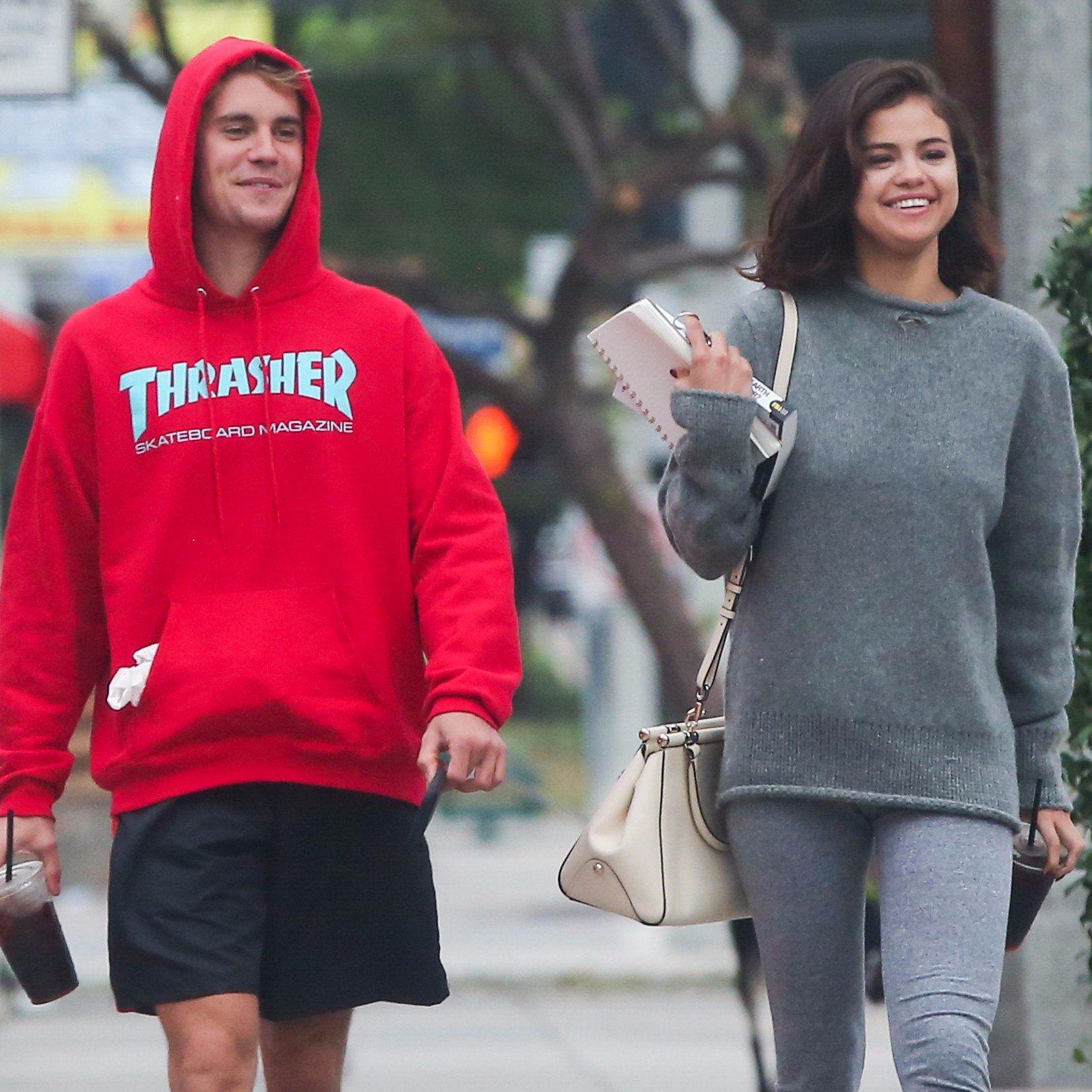 FOTO: Bieber și Selena sunt nedespărțiți. Uite cum au fost surprinși!