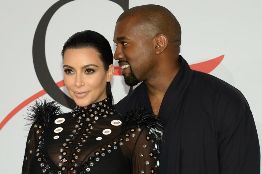 Kim Kardashian și Kanye West au devenit părinți pentru a treia oară. Fetița lor s-a născut