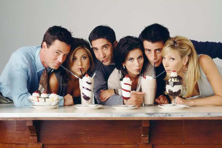 VIDEO: Ai urmărit „Friends”? Vezi farsa pe care au „mușcat-o” fanii serialului!
