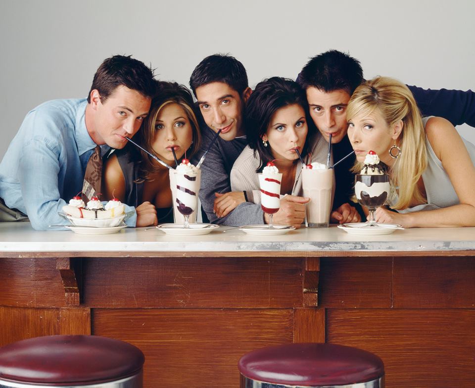 VIDEO: Ai urmărit „Friends? Vezi farsa pe care au „mușcat-o fanii serialului!
