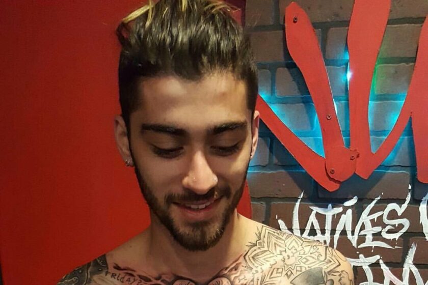 VIDEO: Zayn Malik și-a făcut un nou tatuaj. Ce crezi că și-a desenat?