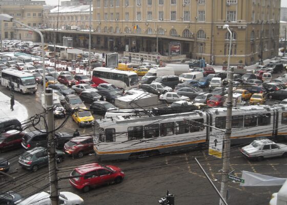 Gata cu aglomerația pe străzi! Cele mai TARI propuneri de fluidizare a traficului din București!