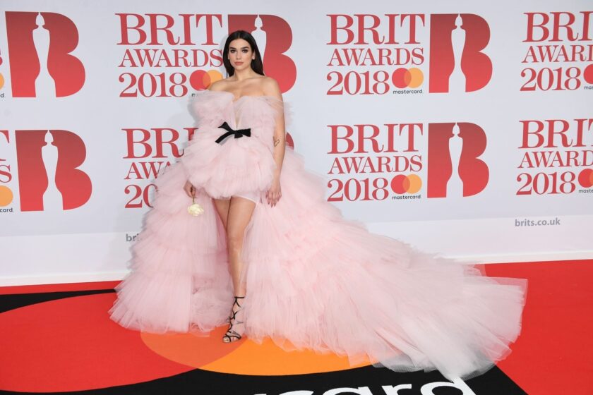 TOP 15 cele mai tari ținute de la Brit Awards 2018