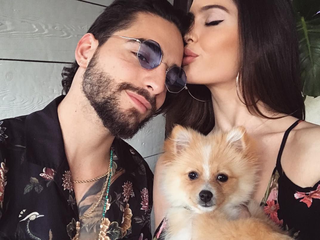 AWW! Maluma și iubita sa, Natalia Barulich, și-au oficializat relația! Vezi ce fotografie a postat artistul pe Instagram!