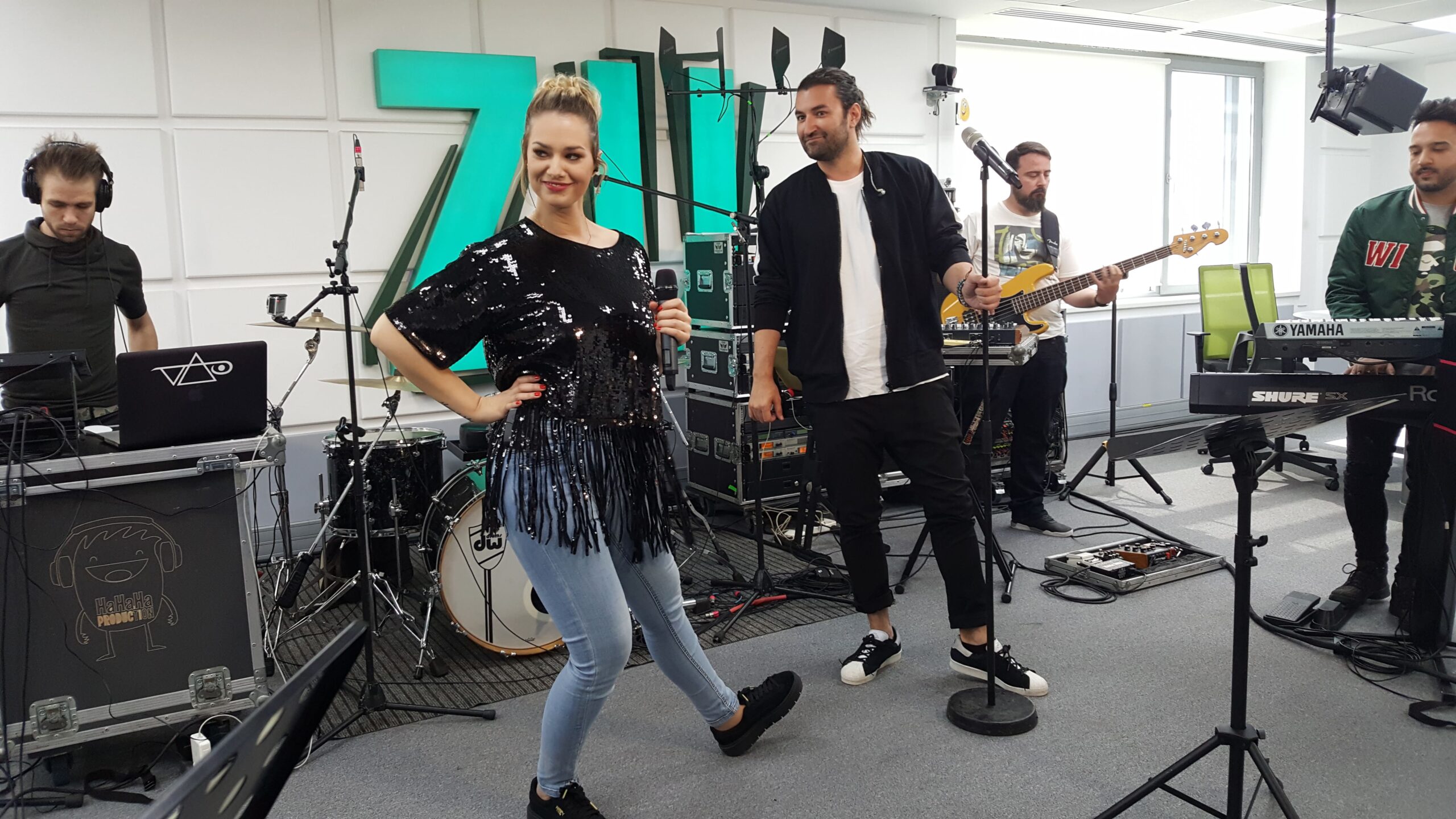 VIDEO: Smiley și Feli au dat-o în ”Vals” și au făcut repetiția pentru Forza ZU 2018